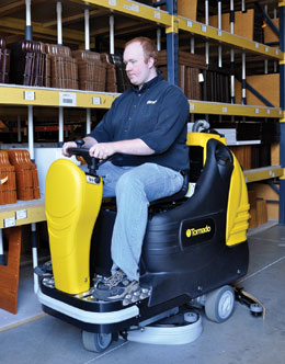BR 28 27 BAT 24 VOLT RIDE ON AUTOMATIC SCRUBBER