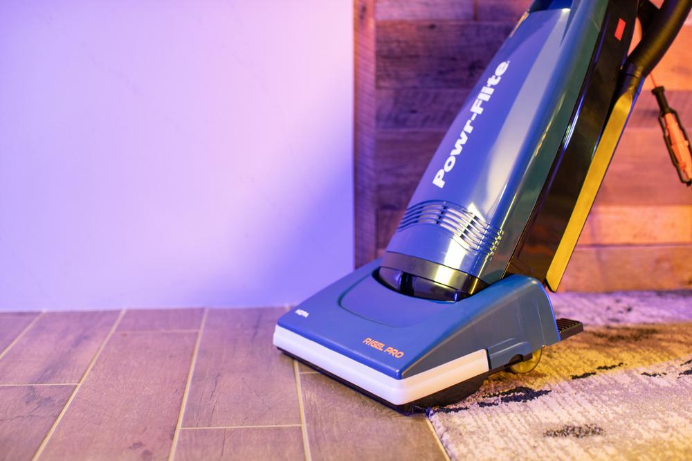 Upright Vacuum Rigel Pro