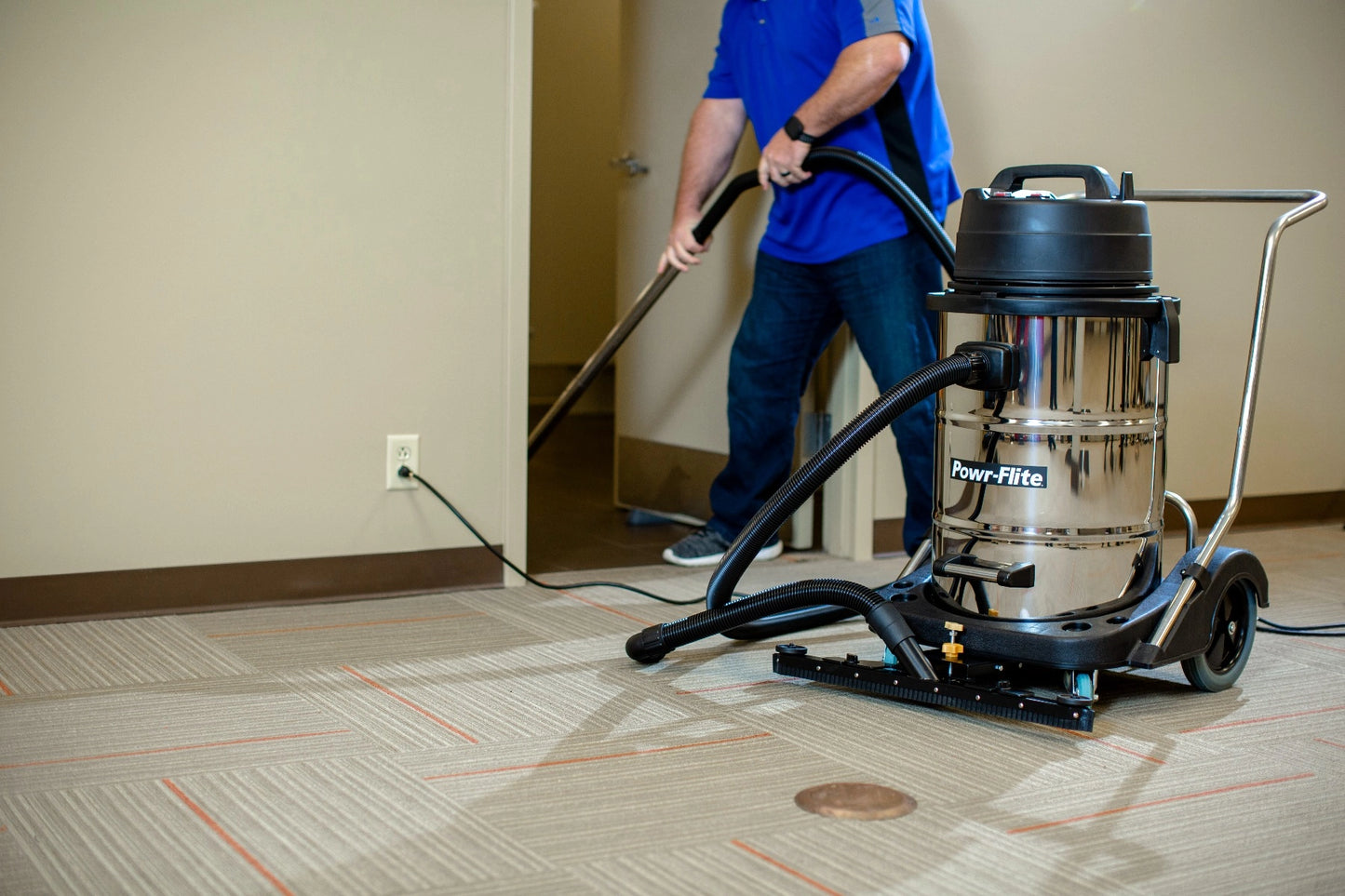 2 MOTOR 20 GALLON WET DRY 15A VACUUM STAINLESS STEEL TANK
